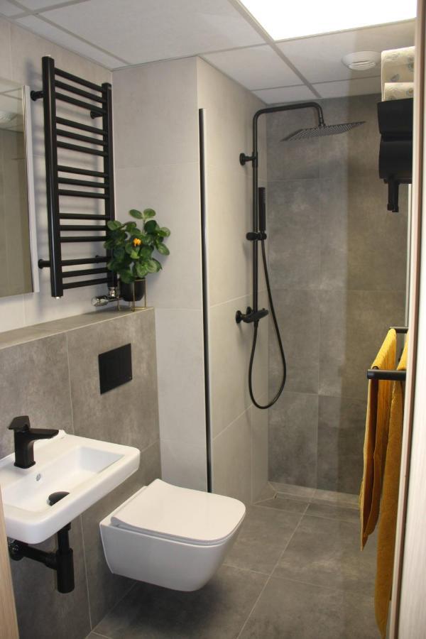 Nikoapartments - Miniapartment 2+2 Краков Экстерьер фото